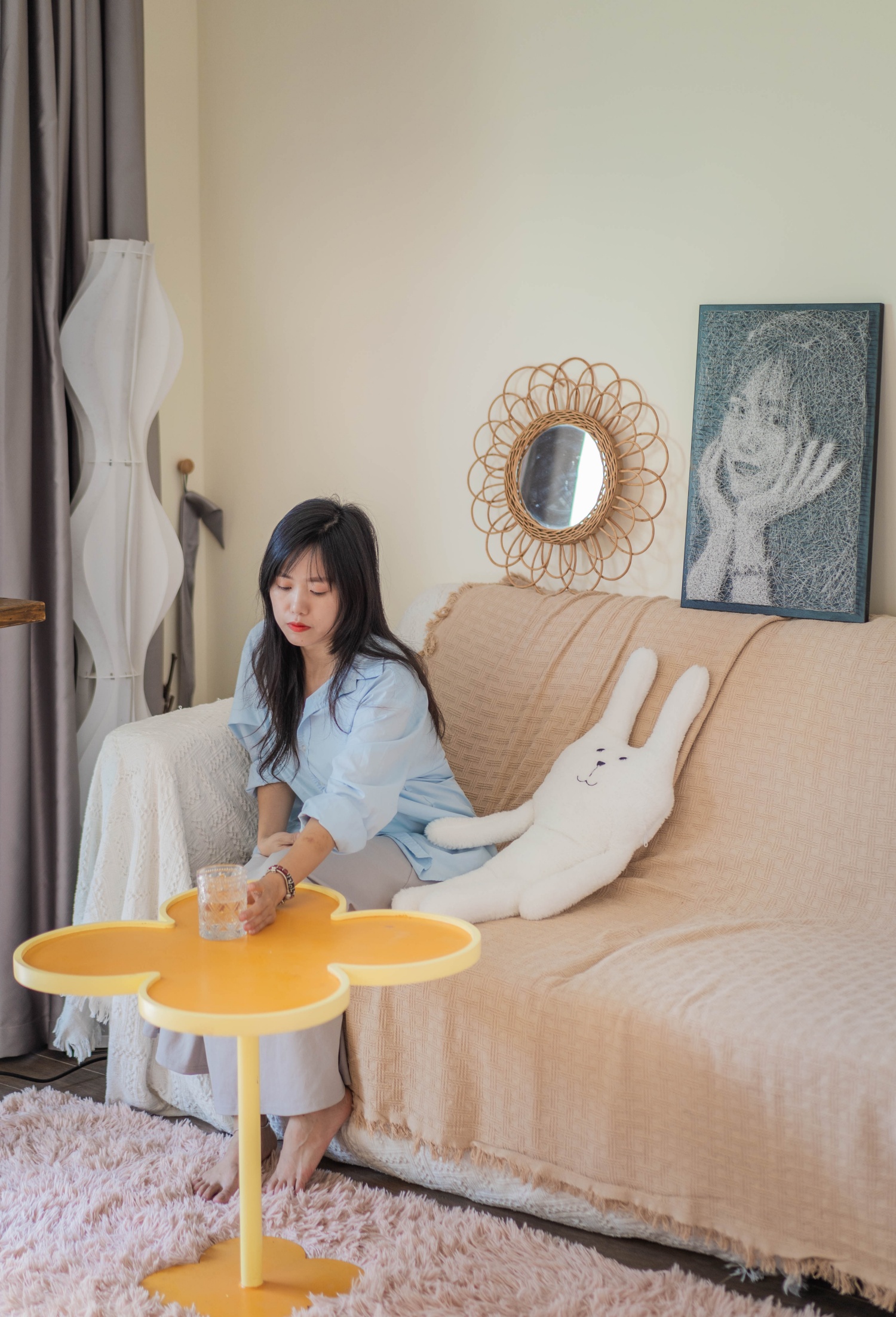 Cô gái Hà Nội đam mê decor góc làm việc tại nhà: Xinh xắn điệu đà nhưng vẫn nhiều công năng, có cả chỗ ngồi chill như quán cà phê- Ảnh 5. Cô gái Hà Nội đam mê decor góc làm việc tại nhà: Xinh xắn điệu đà nhưng vẫn nhiều công năng, có cả chỗ ngồi chill như quán cà phê- Ảnh 5.
