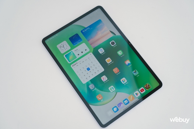 Cận cảnh Xiaomi Pad 7: Thiết kế đẹp như iPad Pro, chip Snapdragon 7+ Gen 3, có cả bàn phím "bay" như Magic Keyboard, giá chỉ hơn 8 triệu đồng- Ảnh 18. Cận cảnh Xiaomi Pad 7: Thiết kế đẹp như iPad Pro, chip Snapdragon 7+ Gen 3, có cả bàn phím "bay" như Magic Keyboard, giá chỉ hơn 8 triệu đồng- Ảnh 18.