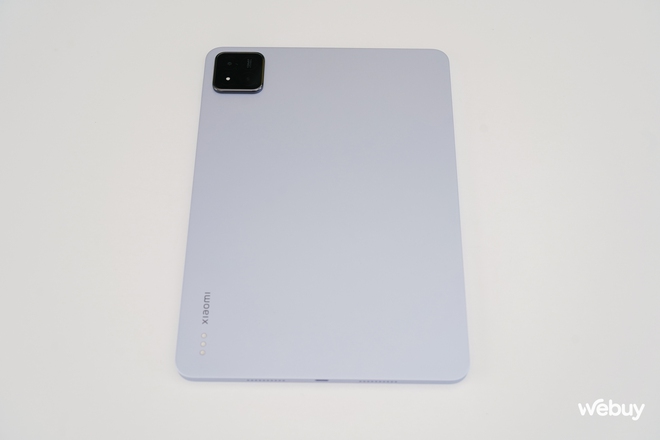 Cận cảnh Xiaomi Pad 7: Thiết kế đẹp như iPad Pro, chip Snapdragon 7+ Gen 3, có cả bàn phím "bay" như Magic Keyboard, giá chỉ hơn 8 triệu đồng- Ảnh 5. Cận cảnh Xiaomi Pad 7: Thiết kế đẹp như iPad Pro, chip Snapdragon 7+ Gen 3, có cả bàn phím "bay" như Magic Keyboard, giá chỉ hơn 8 triệu đồng- Ảnh 5.