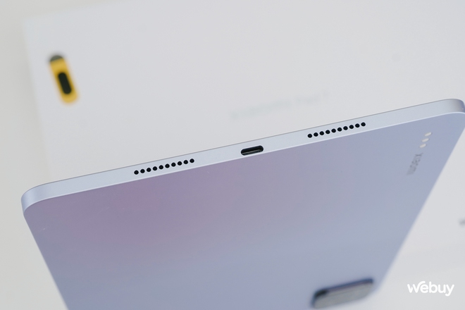 Cận cảnh Xiaomi Pad 7: Thiết kế đẹp như iPad Pro, chip Snapdragon 7+ Gen 3, có cả bàn phím "bay" như Magic Keyboard, giá chỉ hơn 8 triệu đồng- Ảnh 10. Cận cảnh Xiaomi Pad 7: Thiết kế đẹp như iPad Pro, chip Snapdragon 7+ Gen 3, có cả bàn phím "bay" như Magic Keyboard, giá chỉ hơn 8 triệu đồng- Ảnh 10.