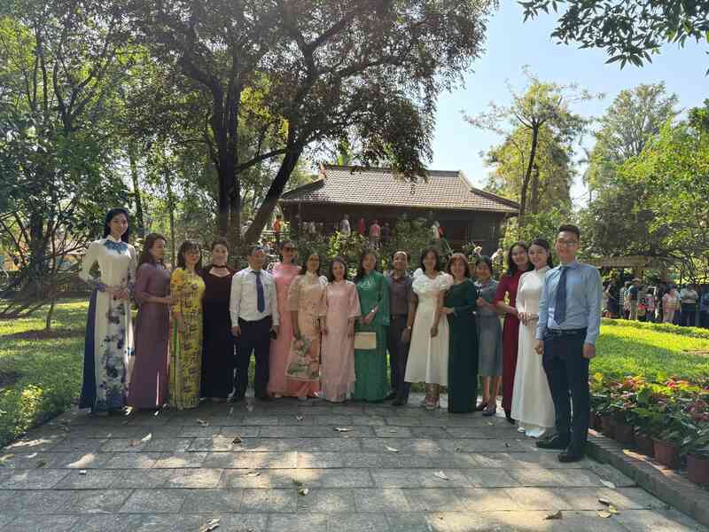 Lễ tổng kết, trao giải cuộc thi viết 'Vượt lên số phận' lần VII- Ảnh 25. Lễ tổng kết, trao giải cuộc thi viết 'Vượt lên số phận' lần VII- Ảnh 25.