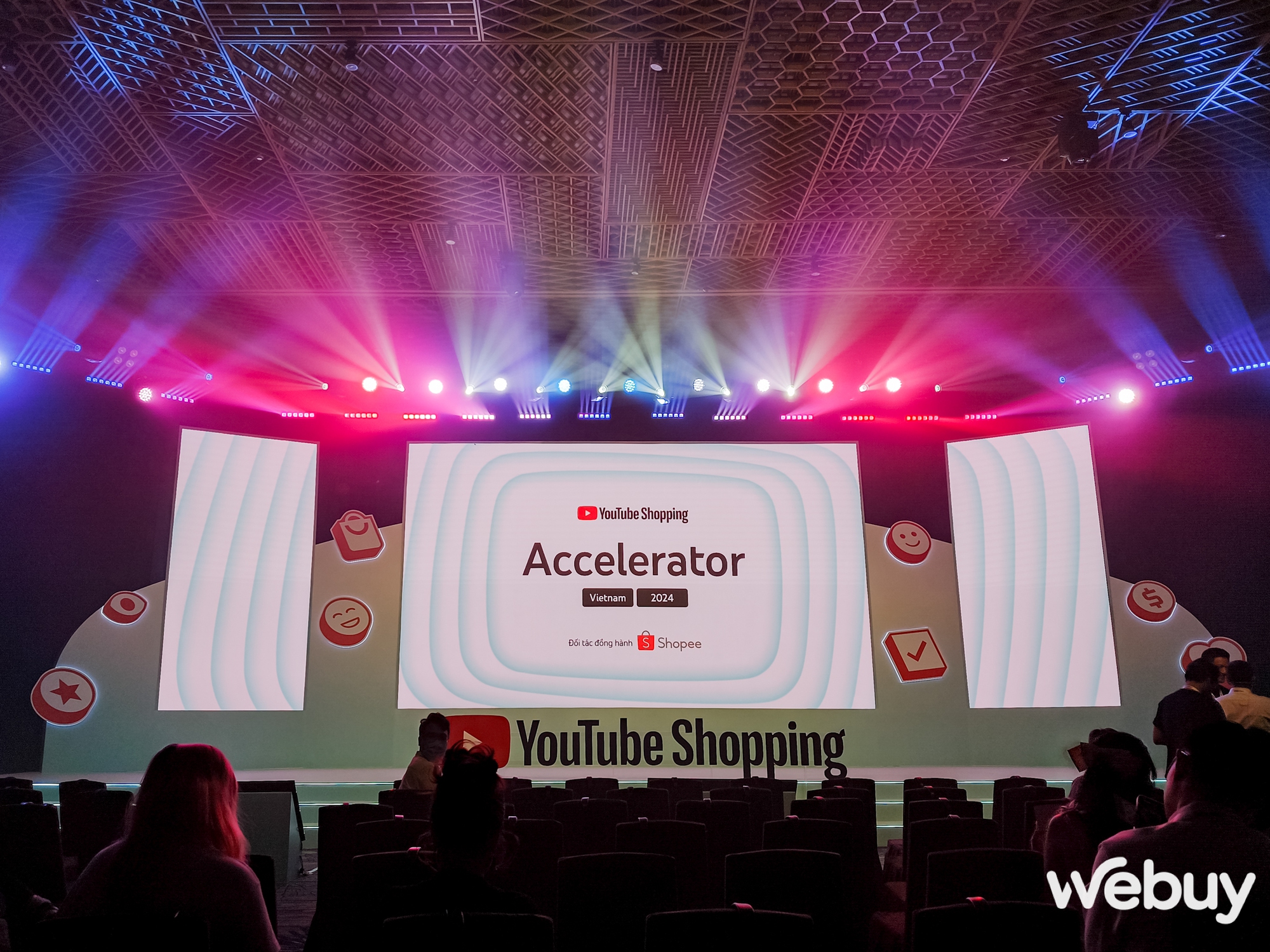 YouTube Shopping Affiliate chính thức có mặt tại Việt Nam: Cơ hội phát triển mạnh mẽ cho các nhà sáng tạo nội dung- Ảnh 2. YouTube Shopping Affiliate chính thức có mặt tại Việt Nam: Cơ hội phát triển mạnh mẽ cho các nhà sáng tạo nội dung- Ảnh 2.