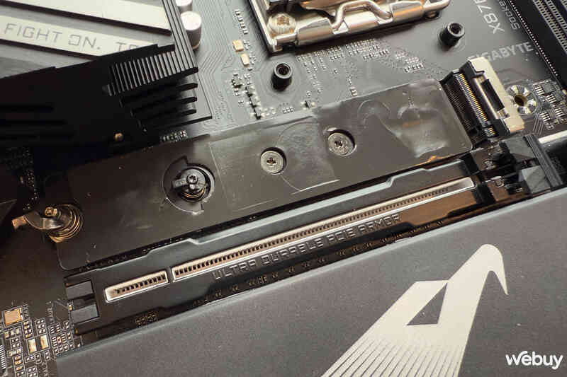 Đánh giá nhanh Gigabyte X870 AORUS Elite WiFi7: sẵn sàng đi tắt đón đầu về công nghệ- Ảnh 9. Đánh giá nhanh Gigabyte X870 AORUS Elite WiFi7: sẵn sàng đi tắt đón đầu về công nghệ- Ảnh 9.