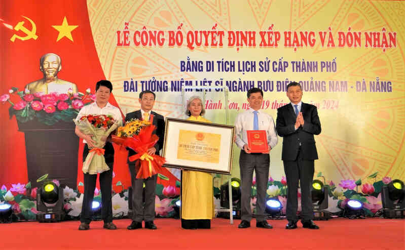 Đài tưởng niệm 596 liệt sĩ ngành bưu điện được công nhận là di tích lịch sử