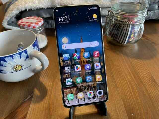 Điện thoại Xiaomi "sao sáng tầm trung": Cấu hình không kém điện thoại cao cấp, giá giảm gần 3 triệu- Ảnh 4. Điện thoại Xiaomi "sao sáng tầm trung": Cấu hình không kém điện thoại cao cấp, giá giảm gần 3 triệu- Ảnh 4.
