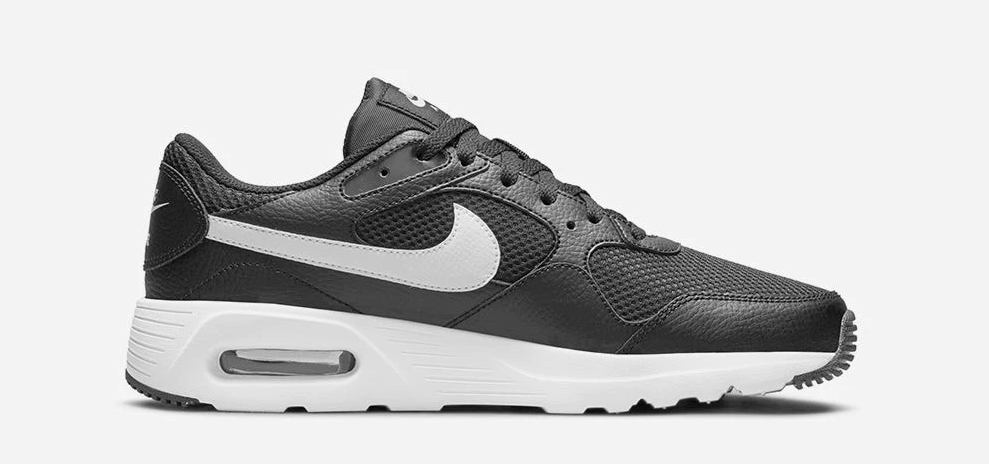 10 deal giày đen sale cuối tháng từ các thương hiệu đình đám: Nike, Fila, Puma, adidas...