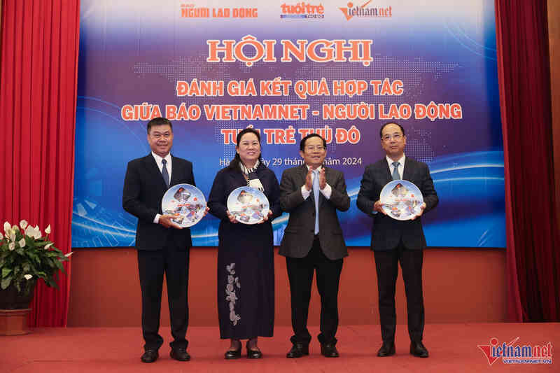 Hợp tác, chia sẻ kinh nghiệm chuyển đổi số trong các cơ quan báo chí