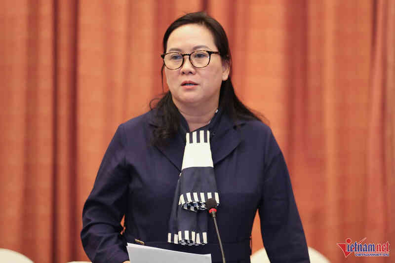 W-bà hương pgđ.jpg