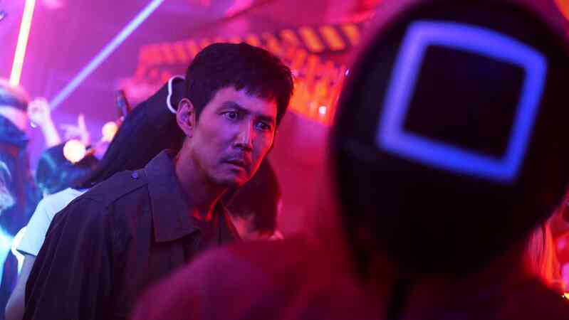 Netflix tung trailer cho mùa 2 của siêu bom tấn truyền hình Squid Game