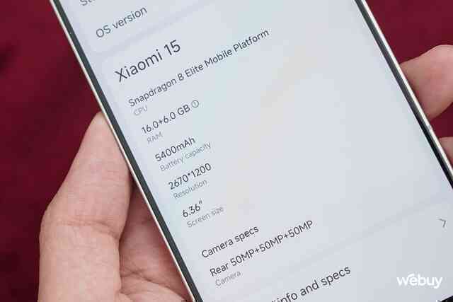Trên tay Xiaomi 15 đầu tiên tại VN: Thiết kế nhỏ gọn cầm rất thích tay, có 2 nâng cấp này cực đáng tiền, giá từ 15,9 triệu đồng- Ảnh 23. Trên tay Xiaomi 15 đầu tiên tại VN: Thiết kế nhỏ gọn cầm rất thích tay, có 2 nâng cấp này cực đáng tiền, giá từ 15,9 triệu đồng- Ảnh 23.