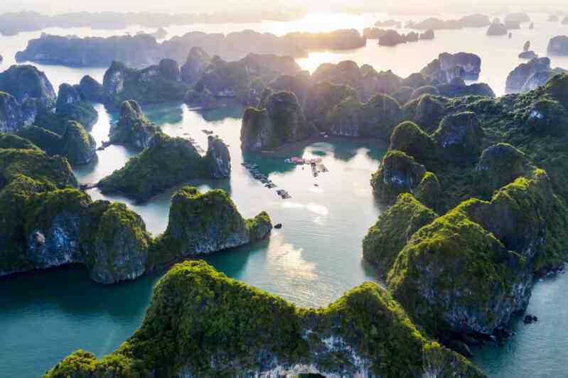 Hơn 3 triệu người nước ngoài check-in tỉnh có nhiều đảo nhất Việt Nam: Đang là thời điểm ít chen lấn, xô bồ, cảnh sắc đẹp nên thơ- Ảnh 2. Hơn 3 triệu người nước ngoài check-in tỉnh có nhiều đảo nhất Việt Nam: Đang là thời điểm ít chen lấn, xô bồ, cảnh sắc đẹp nên thơ- Ảnh 2.