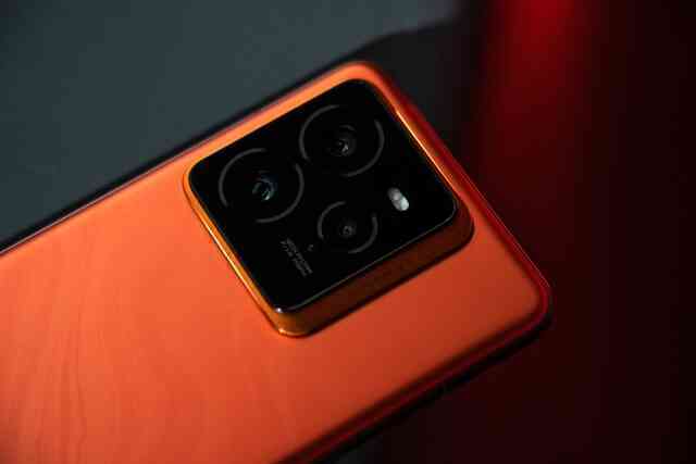 Tưởng Xiaomi 15 giá 15,9 triệu đã là quá rẻ, realme vừa ra mắt smartphone Snapdragon 8 Elite giá chỉ hơn 12 triệu đồng: Camera chụp ảnh dưới nước, pin 6.500mAh- Ảnh 4. Tưởng Xiaomi 15 giá 15,9 triệu đã là quá rẻ, realme vừa ra mắt smartphone Snapdragon 8 Elite giá chỉ hơn 12 triệu đồng: Camera chụp ảnh dưới nước, pin 6.500mAh- Ảnh 4.