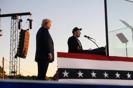 Cú đặt cược vĩ đại vào ông Donald Trump của Elon Musk: Đế chế kinh doanh nghìn tỷ USD rộng đường tiến bước, ngày thuộc địa sao Hỏa không còn xa- Ảnh 2. Cú đặt cược vĩ đại vào ông Donald Trump của Elon Musk: Đế chế kinh doanh nghìn tỷ USD rộng đường tiến bước, ngày thuộc địa sao Hỏa không còn xa- Ảnh 2.