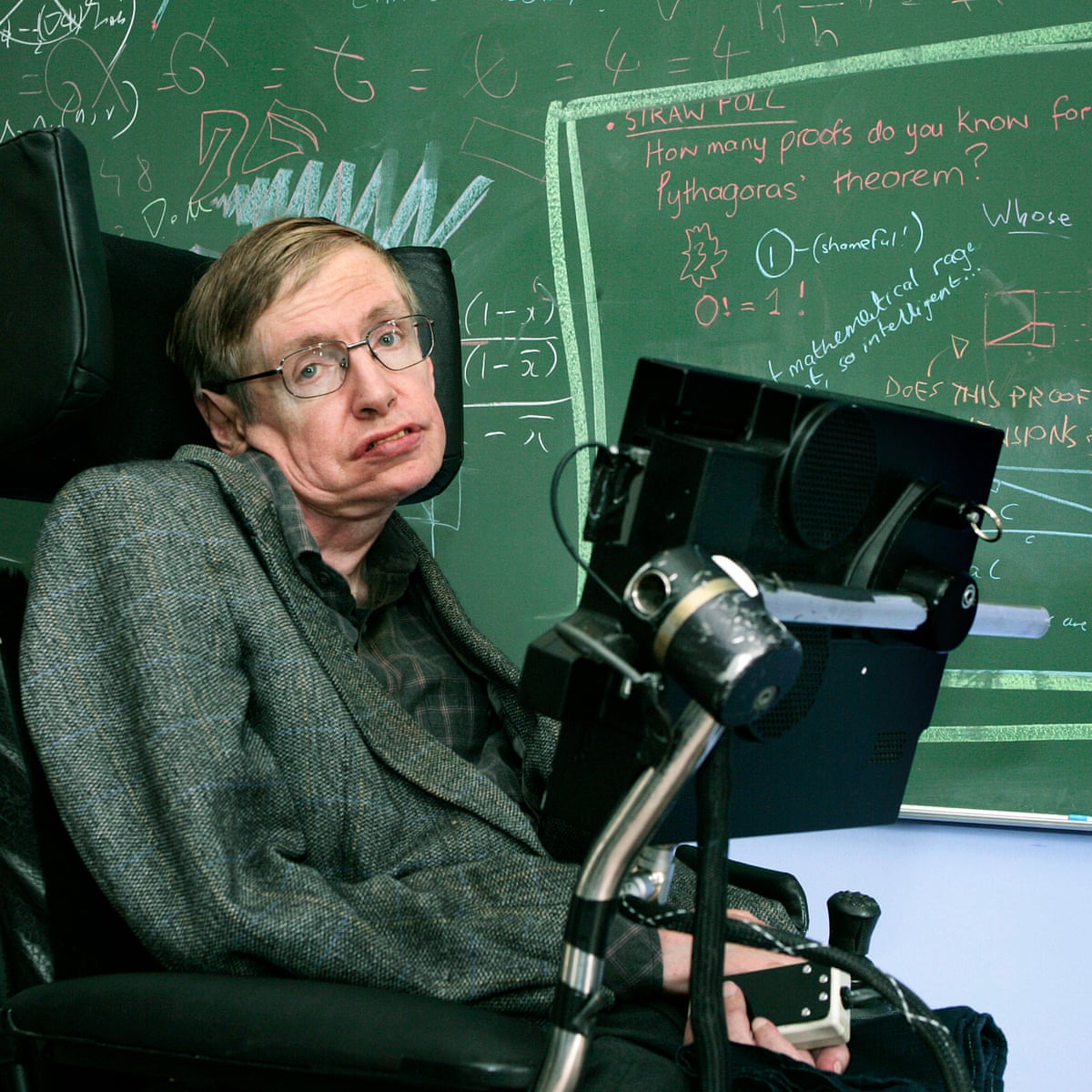 Tại sao hầu hết mọi người mắc ALS không thể sống được quá 5 năm, còn Hawking lại sống được 55 năm?- Ảnh 3. Tại sao hầu hết mọi người mắc ALS không thể sống được quá 5 năm, còn Hawking lại sống được 55 năm?- Ảnh 3.
