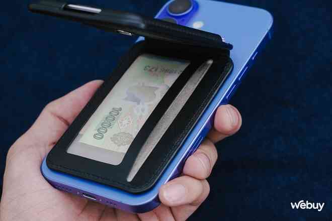 Phụ kiện ví đa năng kiêm chân đế mà ai cũng nên có: Giá chỉ hơn 200.000 đồng, đựng được nhiều thẻ, tích hợp chân đế linh hoạt- Ảnh 9. Phụ kiện ví đa năng kiêm chân đế mà ai cũng nên có: Giá chỉ hơn 200.000 đồng, đựng được nhiều thẻ, tích hợp chân đế linh hoạt- Ảnh 9.