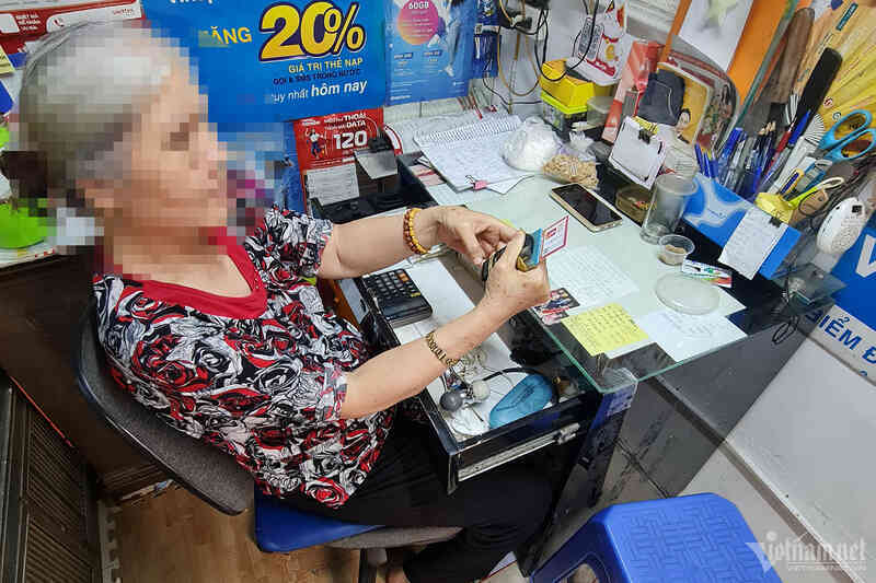 SIM rác, SIM kích hoạt sẵn vẫn ngang nhiên mua bán công khai