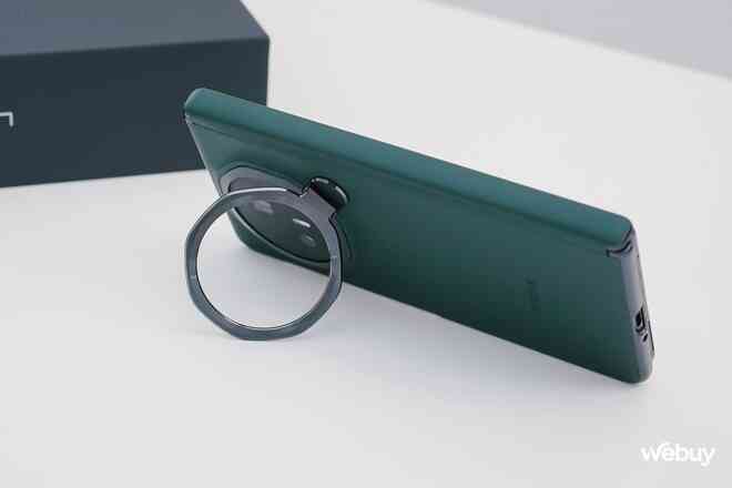 Trên tay điện thoại gập mỏng nhẹ nhất thế giới: Galaxy Z Fold6 hay OPPO Find N3 cũng phải "chào thua", giá chính hãng 39,99 triệu đồng- Ảnh 15. Trên tay điện thoại gập mỏng nhẹ nhất thế giới: Galaxy Z Fold6 hay OPPO Find N3 cũng phải "chào thua", giá chính hãng 39,99 triệu đồng- Ảnh 15.