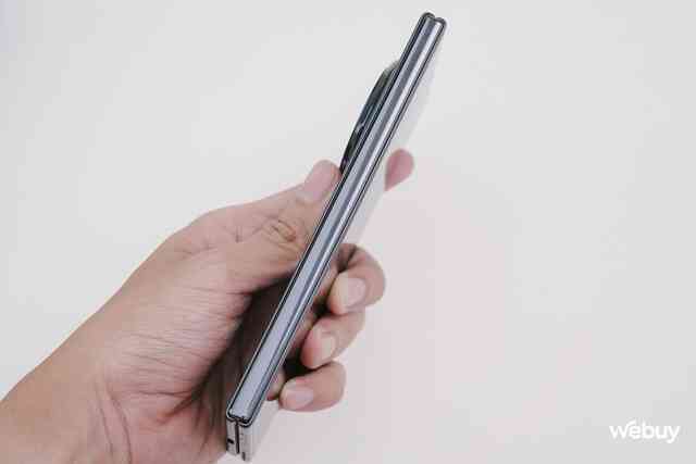 Trên tay điện thoại gập mỏng nhẹ nhất thế giới: Galaxy Z Fold6 hay OPPO Find N3 cũng phải "chào thua", giá chính hãng 39,99 triệu đồng- Ảnh 17. Trên tay điện thoại gập mỏng nhẹ nhất thế giới: Galaxy Z Fold6 hay OPPO Find N3 cũng phải "chào thua", giá chính hãng 39,99 triệu đồng- Ảnh 17.