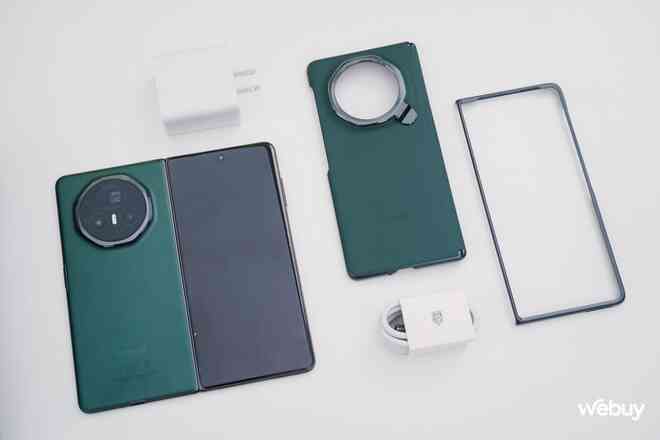 Trên tay điện thoại gập mỏng nhẹ nhất thế giới: Galaxy Z Fold6 hay OPPO Find N3 cũng phải "chào thua", giá chính hãng 39,99 triệu đồng- Ảnh 5. Trên tay điện thoại gập mỏng nhẹ nhất thế giới: Galaxy Z Fold6 hay OPPO Find N3 cũng phải "chào thua", giá chính hãng 39,99 triệu đồng- Ảnh 5.