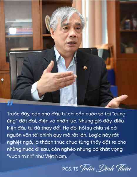 PGS. TS Trần Đình Thiên: Cách tiếp cận thu hút đầu tư của Việt Nam không chỉ dừng lại ở việc mời Apple hay Nvidia- Ảnh 6. PGS. TS Trần Đình Thiên: Cách tiếp cận thu hút đầu tư của Việt Nam không chỉ dừng lại ở việc mời Apple hay Nvidia- Ảnh 6.