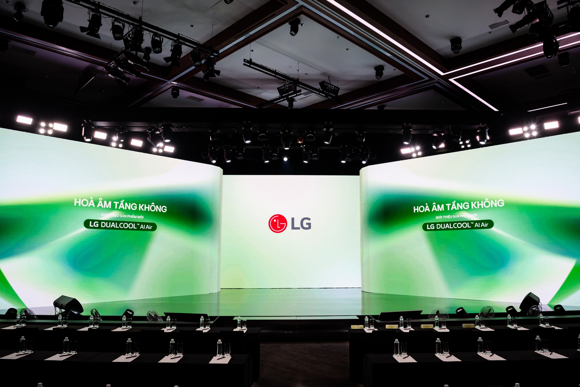 LG hé lộ dòng điều hòa cao cấp DUALCOOL AI Air với "Trí nhân tạo thấu cảm"