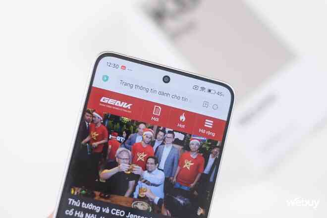 Trên tay điện thoại Xiaomi giá chỉ hơn 13 triệu nhưng trang bị chip Snapdragon 8 Elite cực mạnh, thiết kế đẹp, pin 6.000mAh, có cả vân tay siêu âm- Ảnh 16. Trên tay điện thoại Xiaomi giá chỉ hơn 13 triệu nhưng trang bị chip Snapdragon 8 Elite cực mạnh, thiết kế đẹp, pin 6.000mAh, có cả vân tay siêu âm- Ảnh 16.