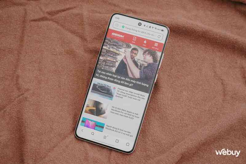 Không phải iPhone 16 Pro Max hay Galaxy S24 Ultra, reviewer công nghệ nổi tiếng đánh giá mẫu smartphone Trung Quốc này là "tốt nhất 2024"- Ảnh 5. Không phải iPhone 16 Pro Max hay Galaxy S24 Ultra, reviewer công nghệ nổi tiếng đánh giá mẫu smartphone Trung Quốc này là "tốt nhất 2024"- Ảnh 5.