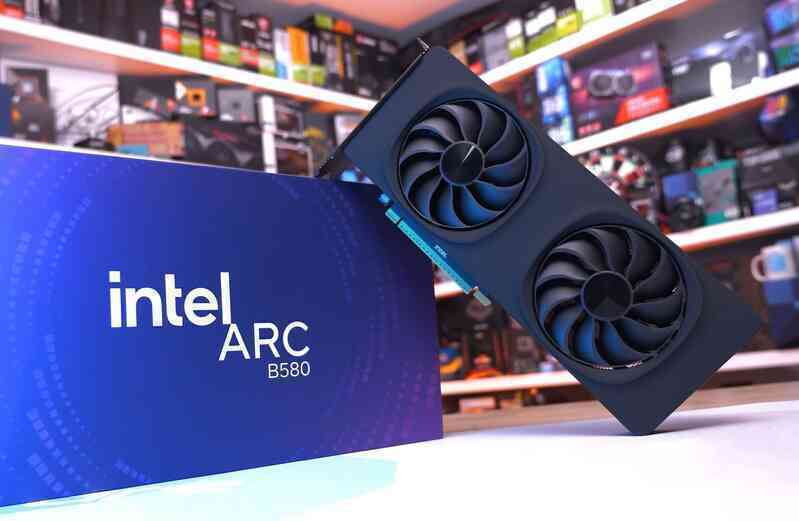Tưởng chừng 'đại bại' suốt cả năm, Intel lật ngược tình thế với GPU Arc B580: Giá rẻ nhưng hiệu năng vượt trội, cháy hàng khắp nơi vì 'cung không đủ cầu'