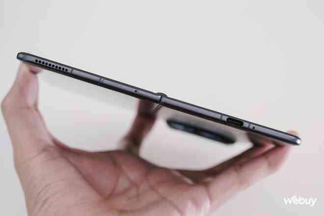 Chính thức mở bán smartphone gập mỏng nhẹ nhất thế giới: Honor Magic V3 và tham vọng cạnh tranh cùng Samsung và OPPO- Ảnh 2. Chính thức mở bán smartphone gập mỏng nhẹ nhất thế giới: Honor Magic V3 và tham vọng cạnh tranh cùng Samsung và OPPO- Ảnh 2.