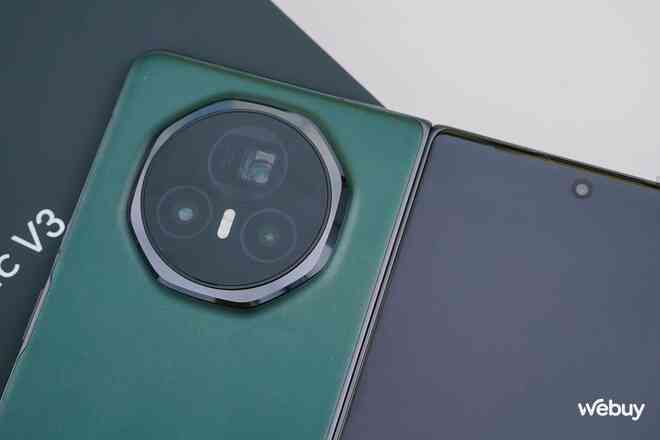 Chính thức mở bán smartphone gập mỏng nhẹ nhất thế giới: Honor Magic V3 và tham vọng cạnh tranh cùng Samsung và OPPO- Ảnh 12. Chính thức mở bán smartphone gập mỏng nhẹ nhất thế giới: Honor Magic V3 và tham vọng cạnh tranh cùng Samsung và OPPO- Ảnh 12.