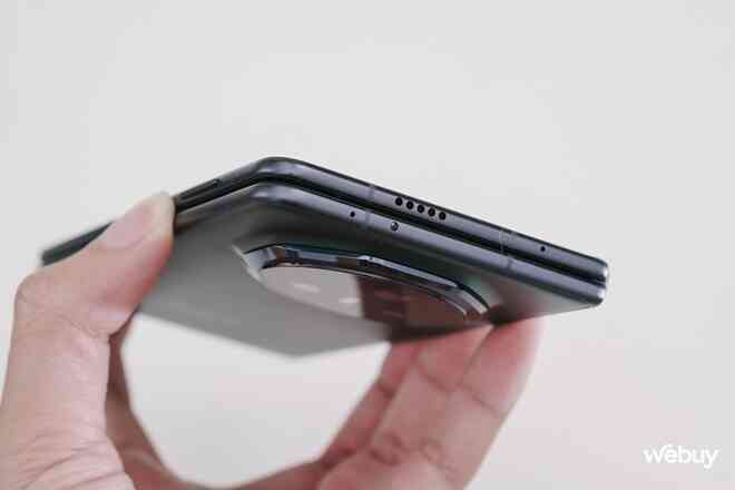 Chính thức mở bán smartphone gập mỏng nhẹ nhất thế giới: Honor Magic V3 và tham vọng cạnh tranh cùng Samsung và OPPO- Ảnh 4. Chính thức mở bán smartphone gập mỏng nhẹ nhất thế giới: Honor Magic V3 và tham vọng cạnh tranh cùng Samsung và OPPO- Ảnh 4.