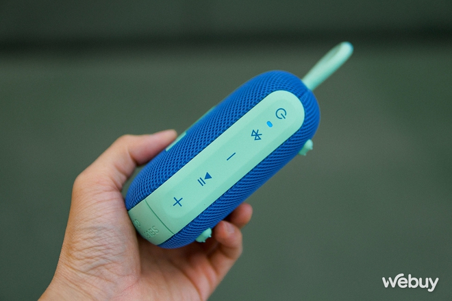 Săn sale loa Soundcore Select 4 Go chưa đến 500.000đ: Nghe hay, thiết kế đẹp, chống nước IP67, hay nhất là pin nghe cả ngày- Ảnh 4. Săn sale loa Soundcore Select 4 Go chưa đến 500.000đ: Nghe hay, thiết kế đẹp, chống nước IP67, hay nhất là pin nghe cả ngày- Ảnh 4.