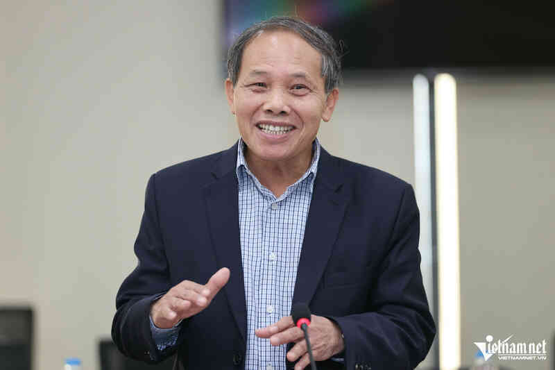 W-Doan Quang Hoan.jpg