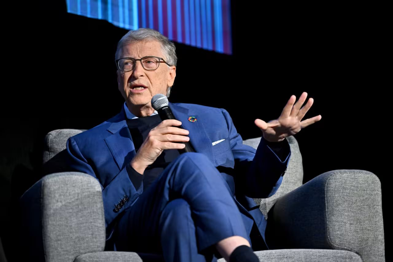 Bill Gates và Mark Zuckerberg có thể nằm trong ‘danh sách đen’ của Elon Musk, hàng loạt tỷ phú lo sợ ông chủ Tesla ‘trả thù’- Ảnh 3. Bill Gates và Mark Zuckerberg có thể nằm trong ‘danh sách đen’ của Elon Musk, hàng loạt tỷ phú lo sợ ông chủ Tesla ‘trả thù’- Ảnh 3.