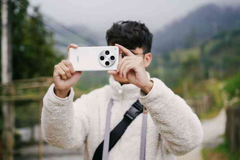 OPPO Find X8 series và minh chứng cho sự đổi mới và chất lượng: Được người dùng yêu thích, được chuyên gia công nhận- Ảnh 5. OPPO Find X8 series và minh chứng cho sự đổi mới và chất lượng: Được người dùng yêu thích, được chuyên gia công nhận- Ảnh 5.
