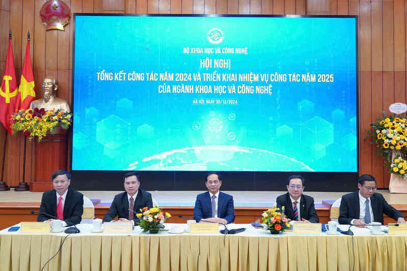 AI, dữ liệu lớn, Internet di động sẽ tác động tới Việt Nam