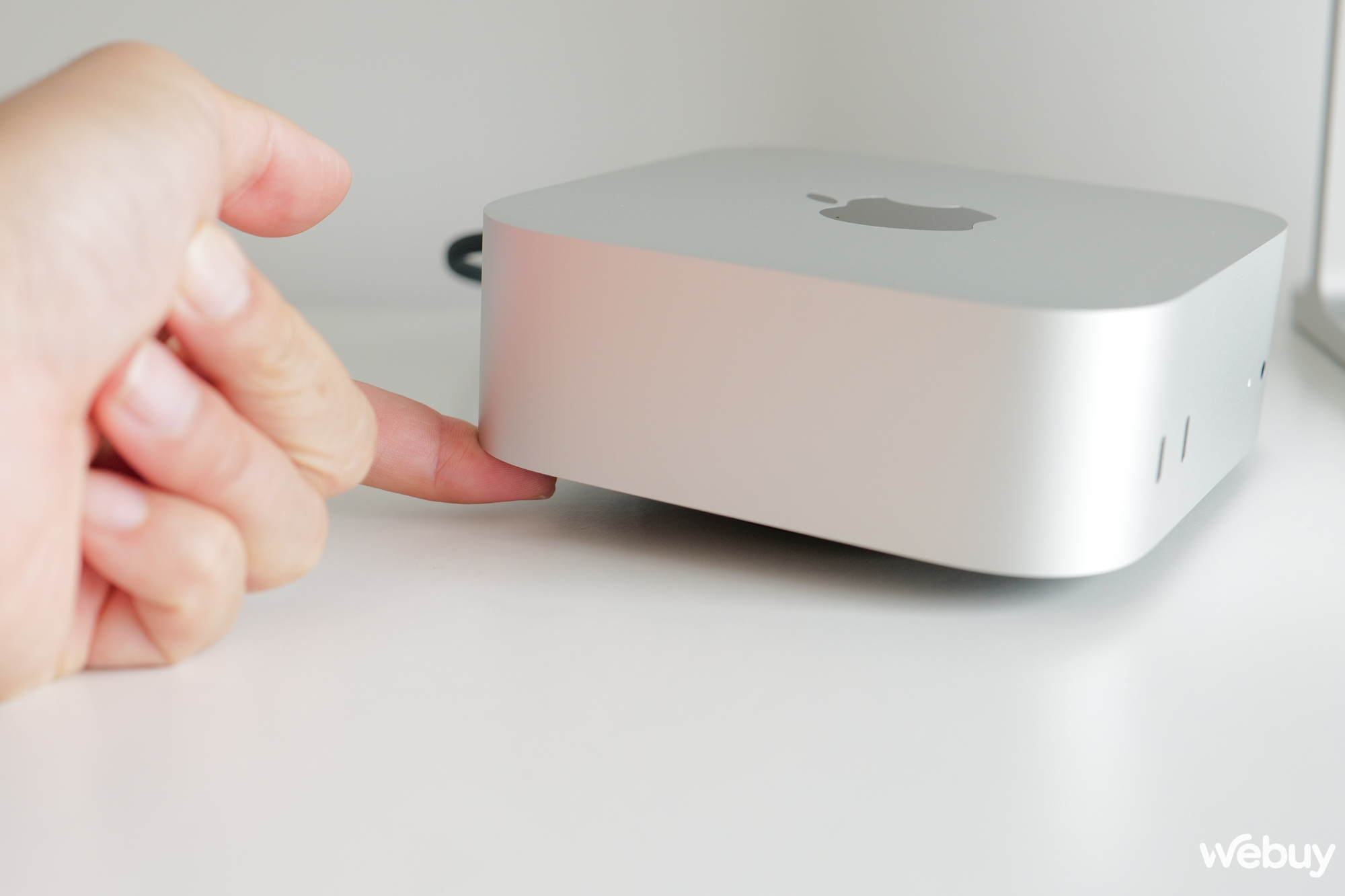 Mở hộp trải nghiệm nhanh Mac mini M4 Pro chính hãng: Quá nhỏ, quá nhẹ nhưng sức mạnh lại to lớn vô cùng- Ảnh 22. Mở hộp trải nghiệm nhanh Mac mini M4 Pro chính hãng: Quá nhỏ, quá nhẹ nhưng sức mạnh lại to lớn vô cùng- Ảnh 22.