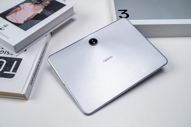 Trên tay máy tính bảng OPPO giá rẻ: Màn hình 11 inch 144Hz, pin 9.510mAh- Ảnh 6. Trên tay máy tính bảng OPPO giá rẻ: Màn hình 11 inch 144Hz, pin 9.510mAh- Ảnh 6.