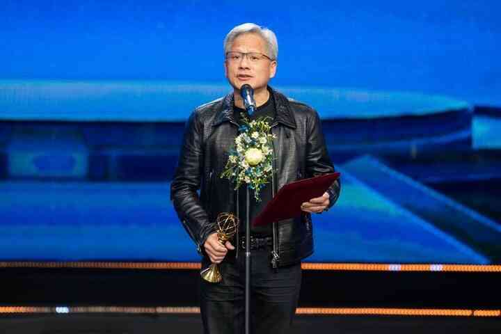 5 ông lớn AI vừa được VinFuture 2024 vinh danh là ai?- Ảnh 3. 5 ông lớn AI vừa được VinFuture 2024 vinh danh là ai?- Ảnh 3.