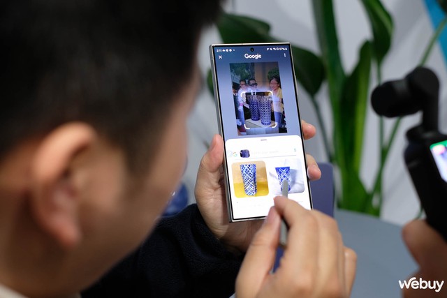 Mua Galaxy S24, người dùng nhận được một chiếc điện thoại và một cô trợ lý- Ảnh 7. Mua Galaxy S24, người dùng nhận được một chiếc điện thoại và một cô trợ lý- Ảnh 7.