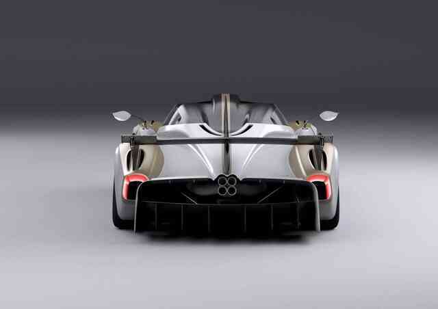 Cũng là Pagani Huayra như xe Minh Nhựa nhưng bản đặc biệt này có thông số khủng nhất lịch sử hãng- Ảnh 4. Cũng là Pagani Huayra như xe Minh Nhựa nhưng bản đặc biệt này có thông số khủng nhất lịch sử hãng- Ảnh 4.