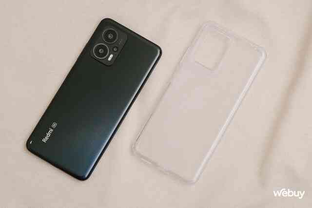 Smartphone Xiaomi giá chỉ hơn 4 triệu: Màn hình 144Hz, chip Dimensity 8200-Ultra điểm AnTuTu gần 1 triệu, sạc 67W- Ảnh 4. Smartphone Xiaomi giá chỉ hơn 4 triệu: Màn hình 144Hz, chip Dimensity 8200-Ultra điểm AnTuTu gần 1 triệu, sạc 67W- Ảnh 4.