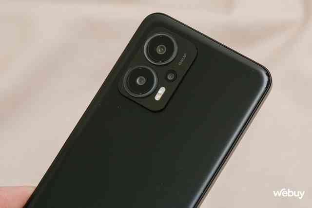 Smartphone Xiaomi giá chỉ hơn 4 triệu: Màn hình 144Hz, chip Dimensity 8200-Ultra điểm AnTuTu gần 1 triệu, sạc 67W- Ảnh 7. Smartphone Xiaomi giá chỉ hơn 4 triệu: Màn hình 144Hz, chip Dimensity 8200-Ultra điểm AnTuTu gần 1 triệu, sạc 67W- Ảnh 7.
