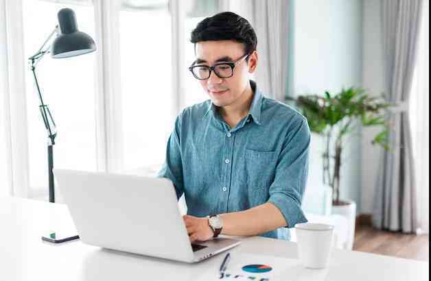 Top 5 thứ được người giàu đầu tư mạnh tay, còn người nghèo thường bỏ qua- Ảnh 4. Top 5 thứ được người giàu đầu tư mạnh tay, còn người nghèo thường bỏ qua- Ảnh 4.