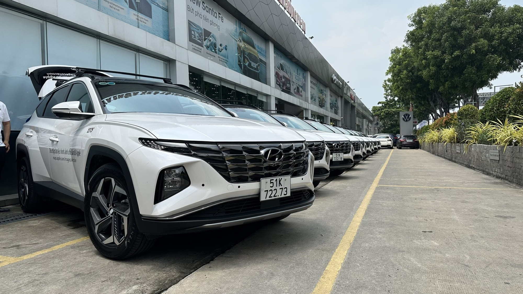 Xe Apple thu thập bản đồ Việt Nam lộ diện: Có lô 20 chiếc Hyundai Tucson, chạy suốt 8 tháng- Ảnh 4. Xe Apple thu thập bản đồ Việt Nam lộ diện: Có lô 20 chiếc Hyundai Tucson, chạy suốt 8 tháng- Ảnh 4.
