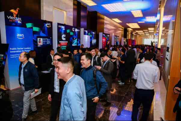Hội nghị lớn ngành trung tâm dữ liệu và điện toán đám mây Việt Nam quay trở lại - Ảnh 2. Hội nghị lớn ngành trung tâm dữ liệu và điện toán đám mây Việt Nam quay trở lại - Ảnh 2.