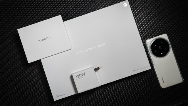 Máy tính bảng giá 11 triệu của Xiaomi: Màn hình 12,4 inch, thiết kế cao cấp như iPad, Snapdragon 8 Gen 2, sạc nhanh 120W