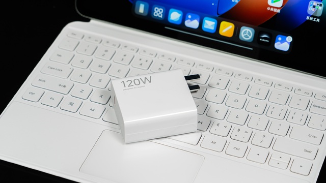 Máy tính bảng giá 11 triệu của Xiaomi: Màn hình 12,4 inch, thiết kế cao cấp như iPad, Snapdragon 8 Gen 2, sạc nhanh 120W- Ảnh 9.