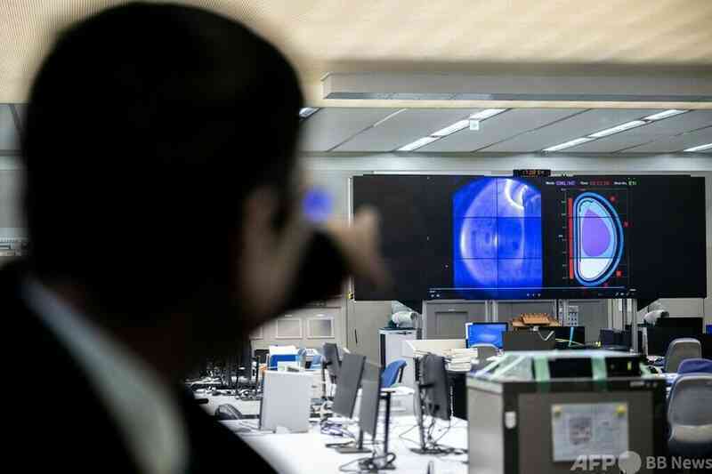 Phóng viên AFP tận mắt thấy lò phản ứng nhiệt hạch lớn nhất thế giới: Có gì trong nồi kim loại khổng lồ?- Ảnh 9. Phóng viên AFP tận mắt thấy lò phản ứng nhiệt hạch lớn nhất thế giới: Có gì trong nồi kim loại khổng lồ?- Ảnh 9.