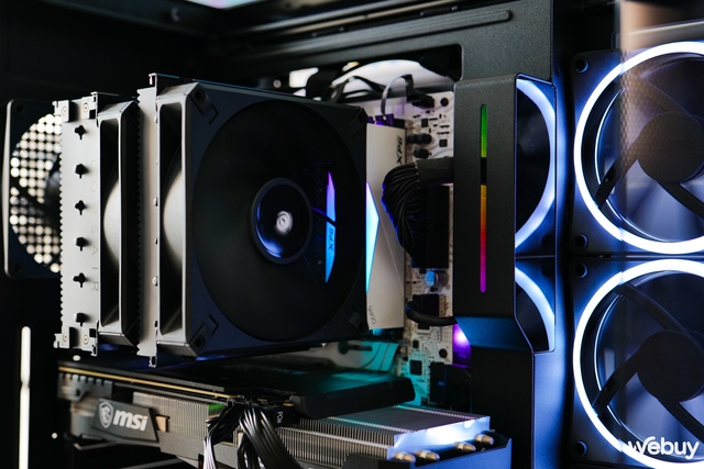 Đánh giá nhanh tản nhiệt khí cao cấp Corsair A115: Mạnh mẽ, êm ái và đắt tiền- Ảnh 15. Đánh giá nhanh tản nhiệt khí cao cấp Corsair A115: Mạnh mẽ, êm ái và đắt tiền- Ảnh 15.
